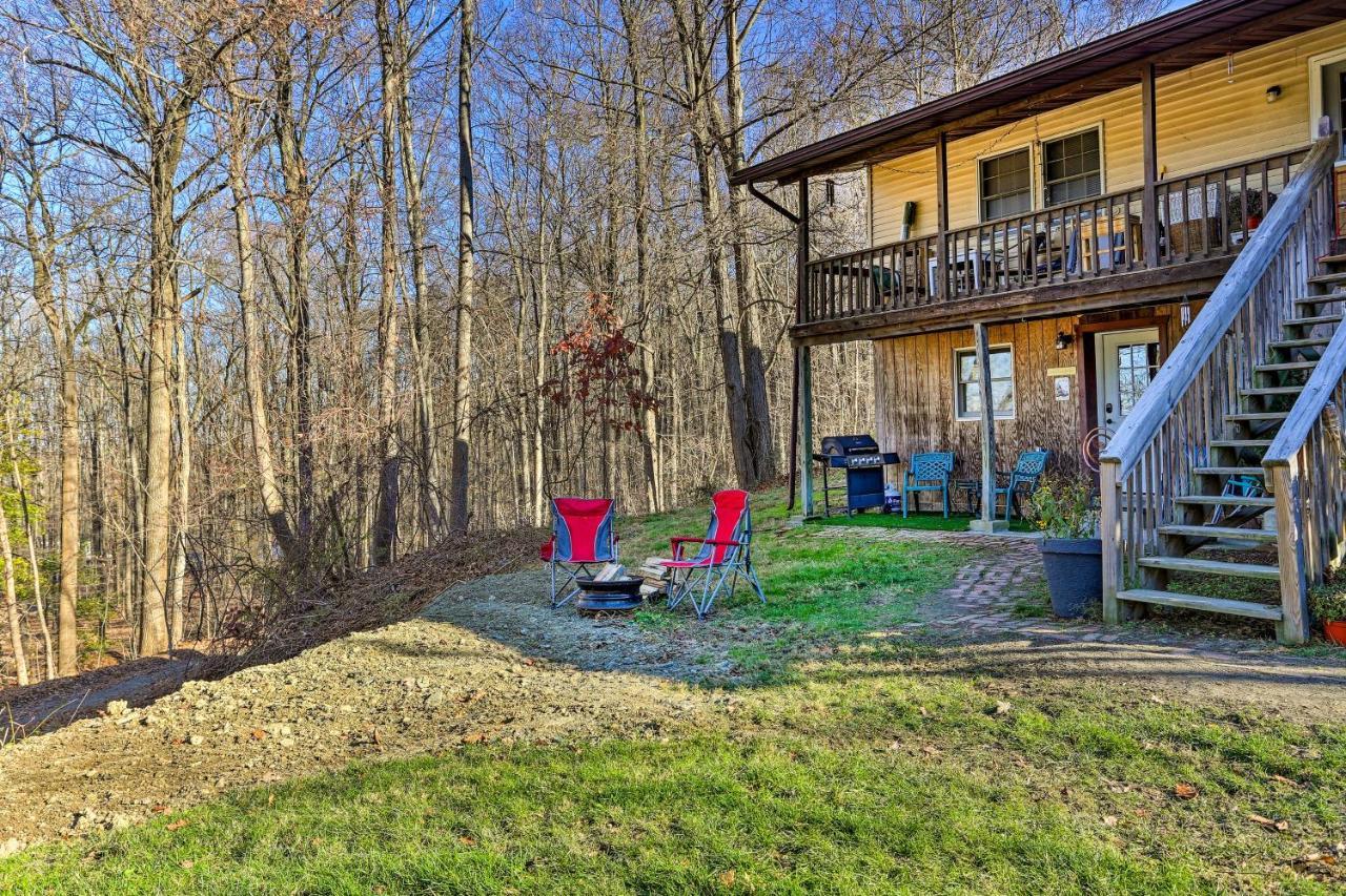 Charming Beacon Apt With Fire Pit Near Hiking! Εξωτερικό φωτογραφία